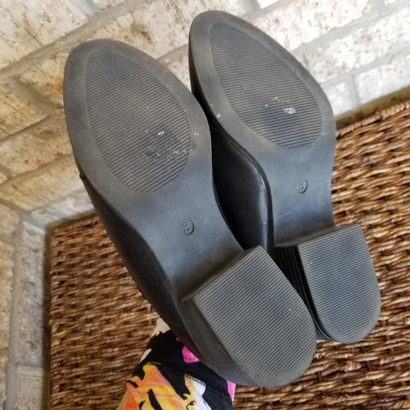 PIERRE DUMAS Black laser cut Strappy Zip Leather Ankle Booties Boots (womens 8) - Picture 10 of 10